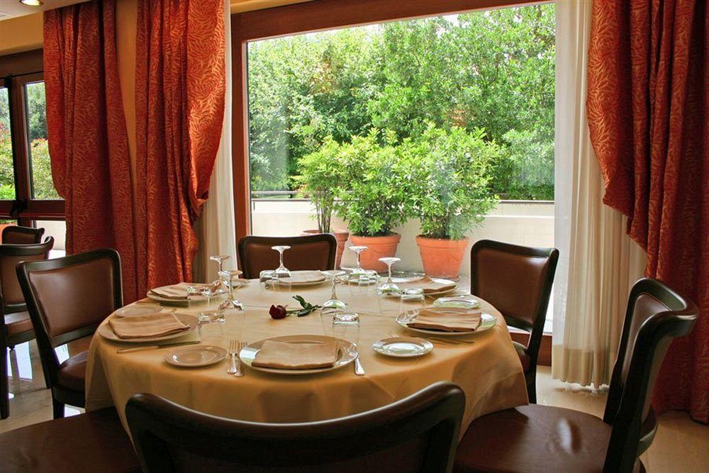 Hotel Svevo Джоя дел Коле Екстериор снимка