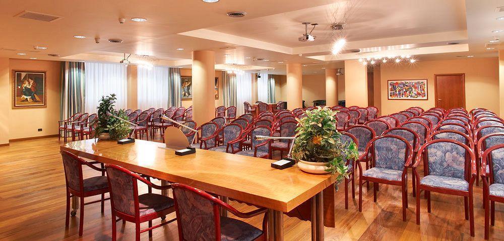 Hotel Svevo Джоя дел Коле Екстериор снимка
