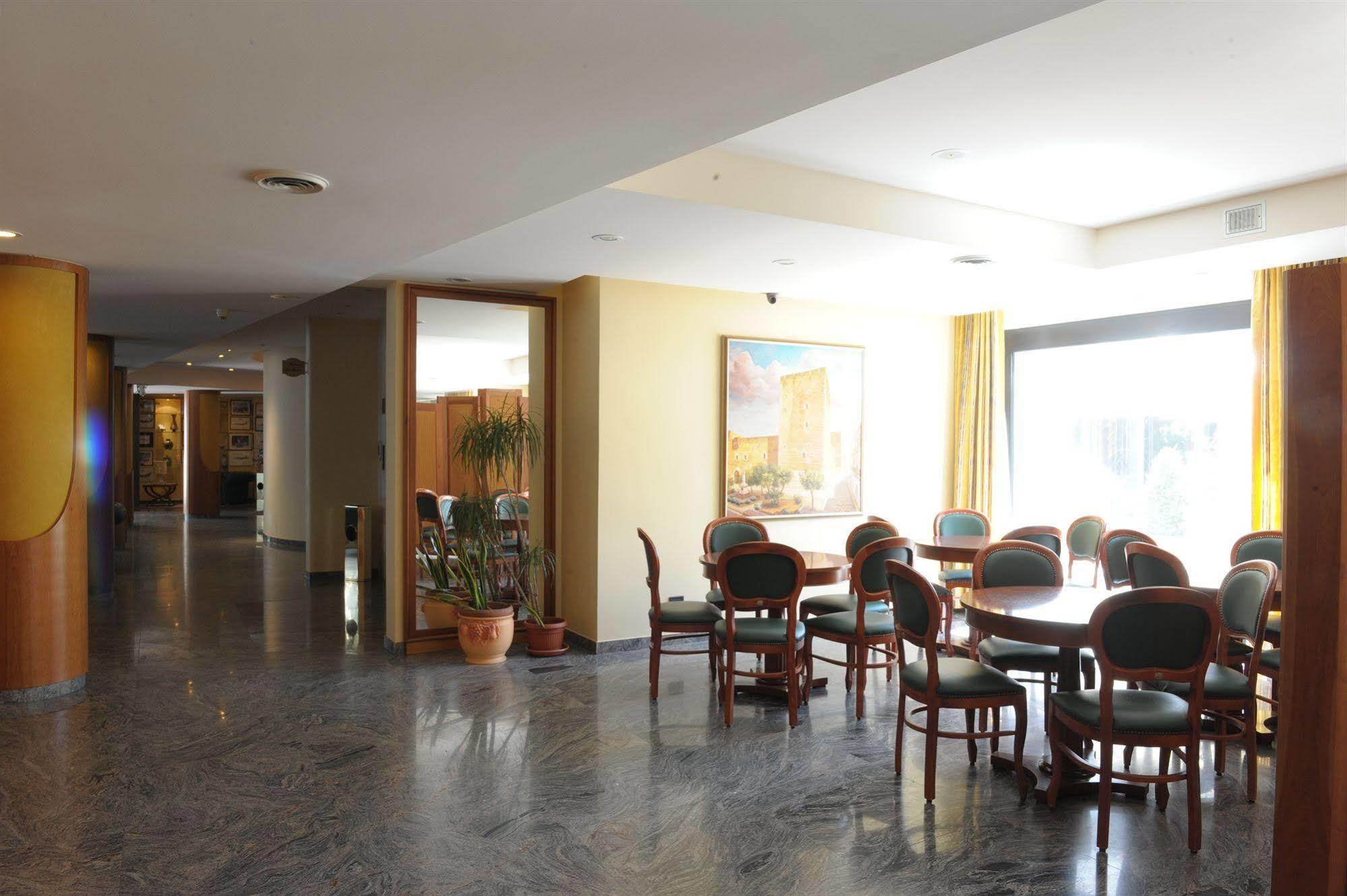 Hotel Svevo Джоя дел Коле Екстериор снимка